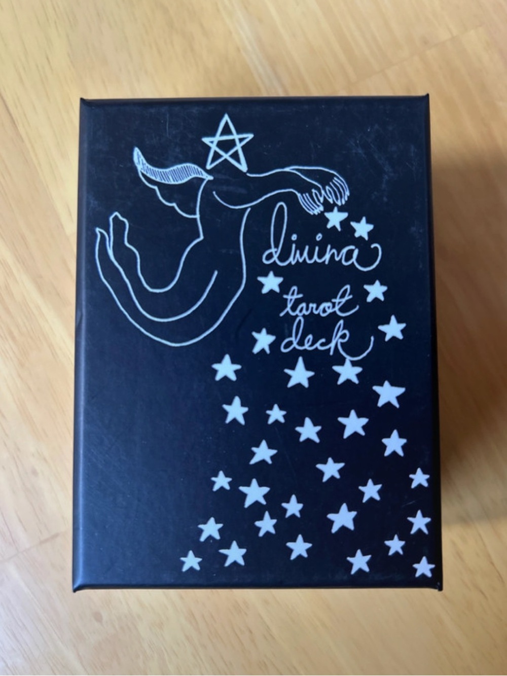 Divina Tarot Deck
